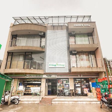Ging-Ging Tourist Inn Badian Buitenkant foto