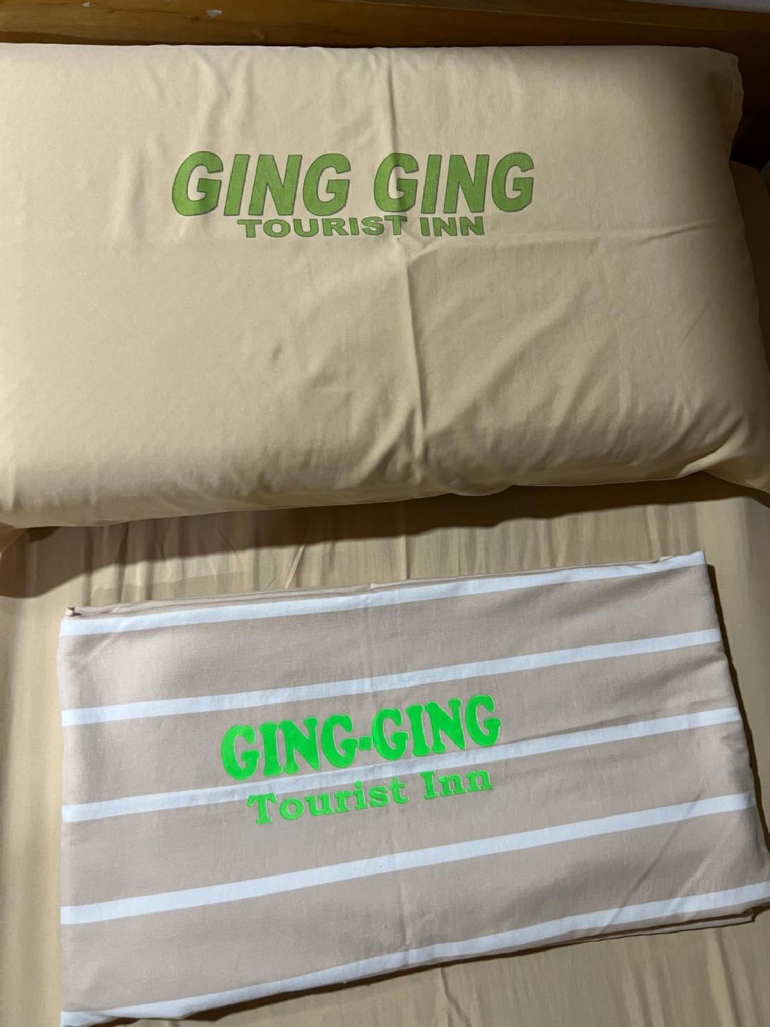 Ging-Ging Tourist Inn Badian Buitenkant foto