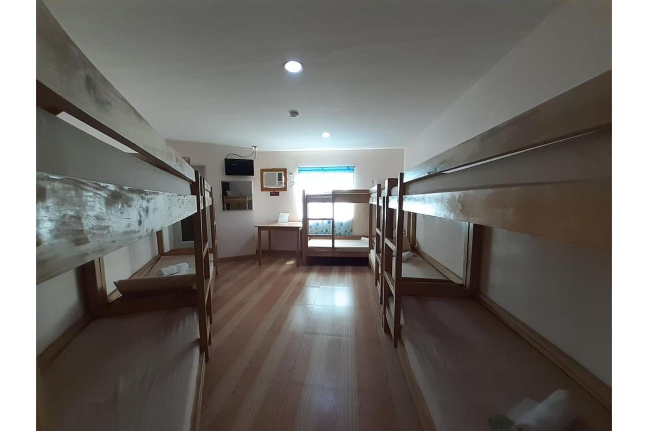 Ging-Ging Tourist Inn Badian Buitenkant foto